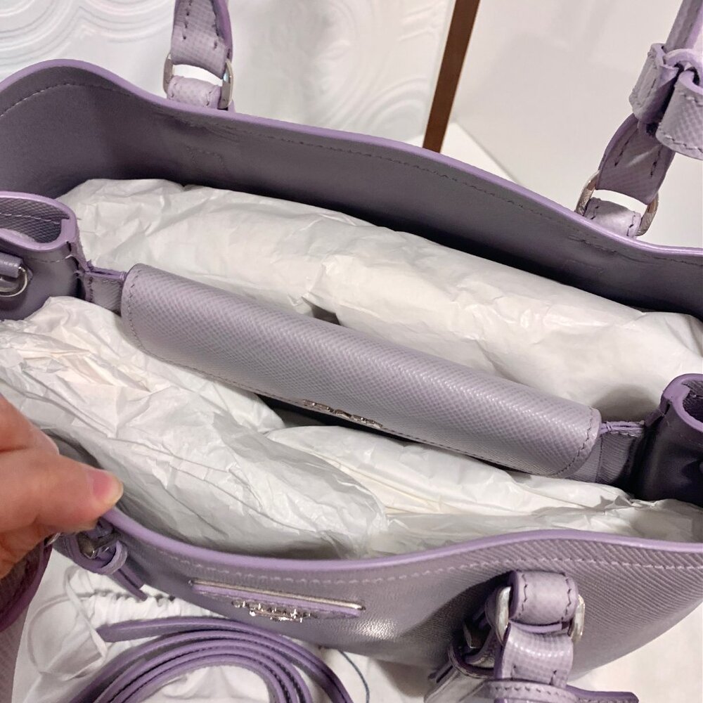 BRAND NEW Prada Saffiano Cuir Lavender Glicine Bag Purse - Picture 9 of 11